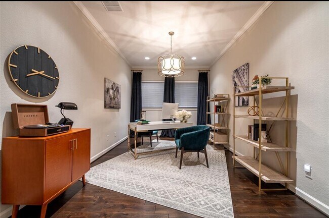 Building Photo - 10215 Palmour Pass