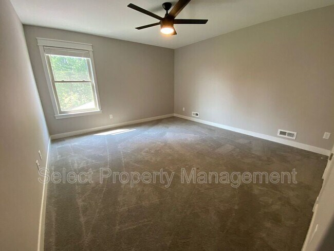 Building Photo - 12581 Berkhill Cv