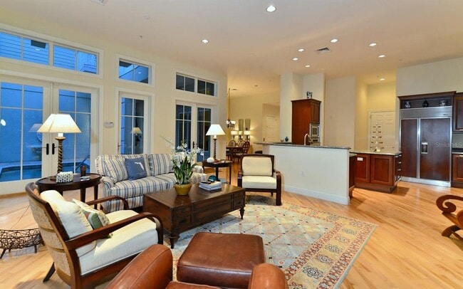 Building Photo - 1080 Seagrove Ln