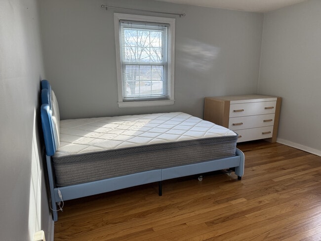 Building Photo - 1029 S Atherton St