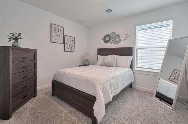 Building Photo - 10405 Hadley Pk Trl