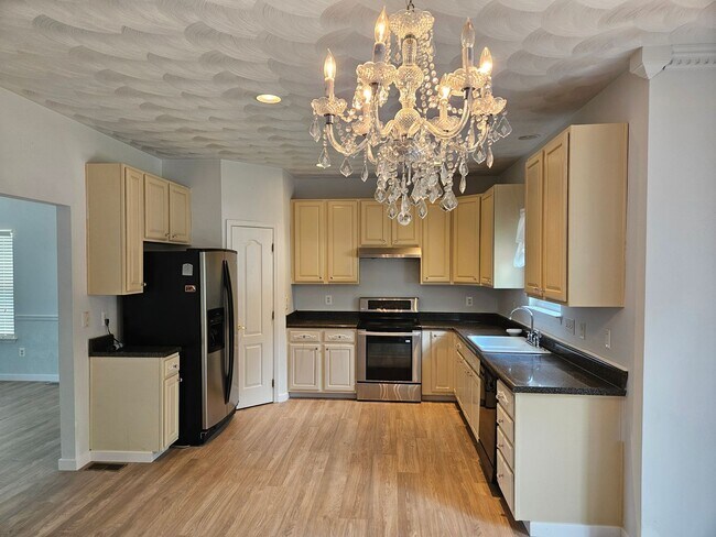 Building Photo - Newly Renovated Two-Story 4BR/2.5BA Home - Chester Area, North Chesterfield