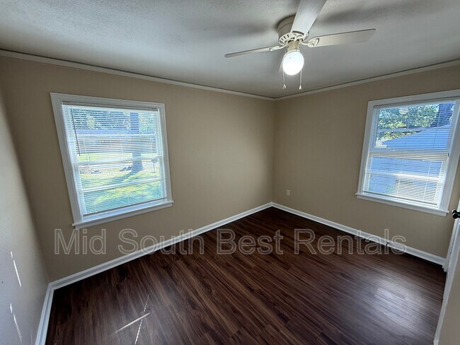 Building Photo - 1870 Corning Ave