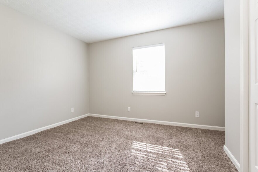 Building Photo - 1169 Granite Ln