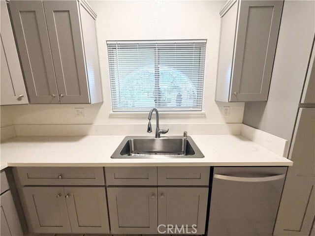 Building Photo - 9668 Hemlock St