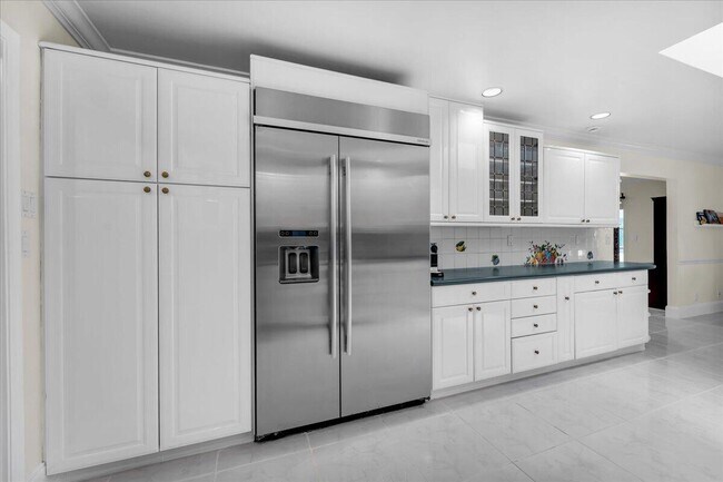 Building Photo - 2908 Banyan Blvd Cir NW