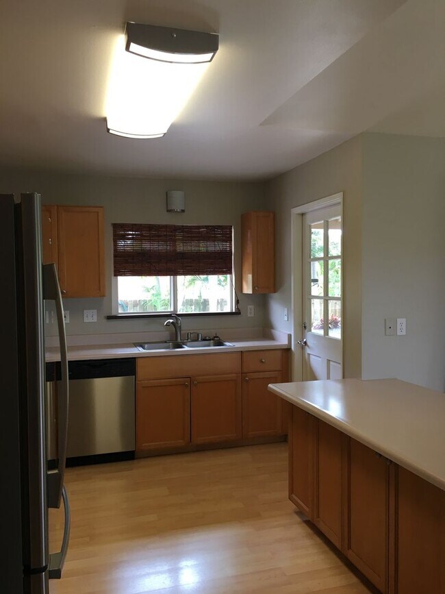 Building Photo - Kuau Bayview Estates Unfurnished 3 Bedroom / 2 Bathroom, Single Level Home