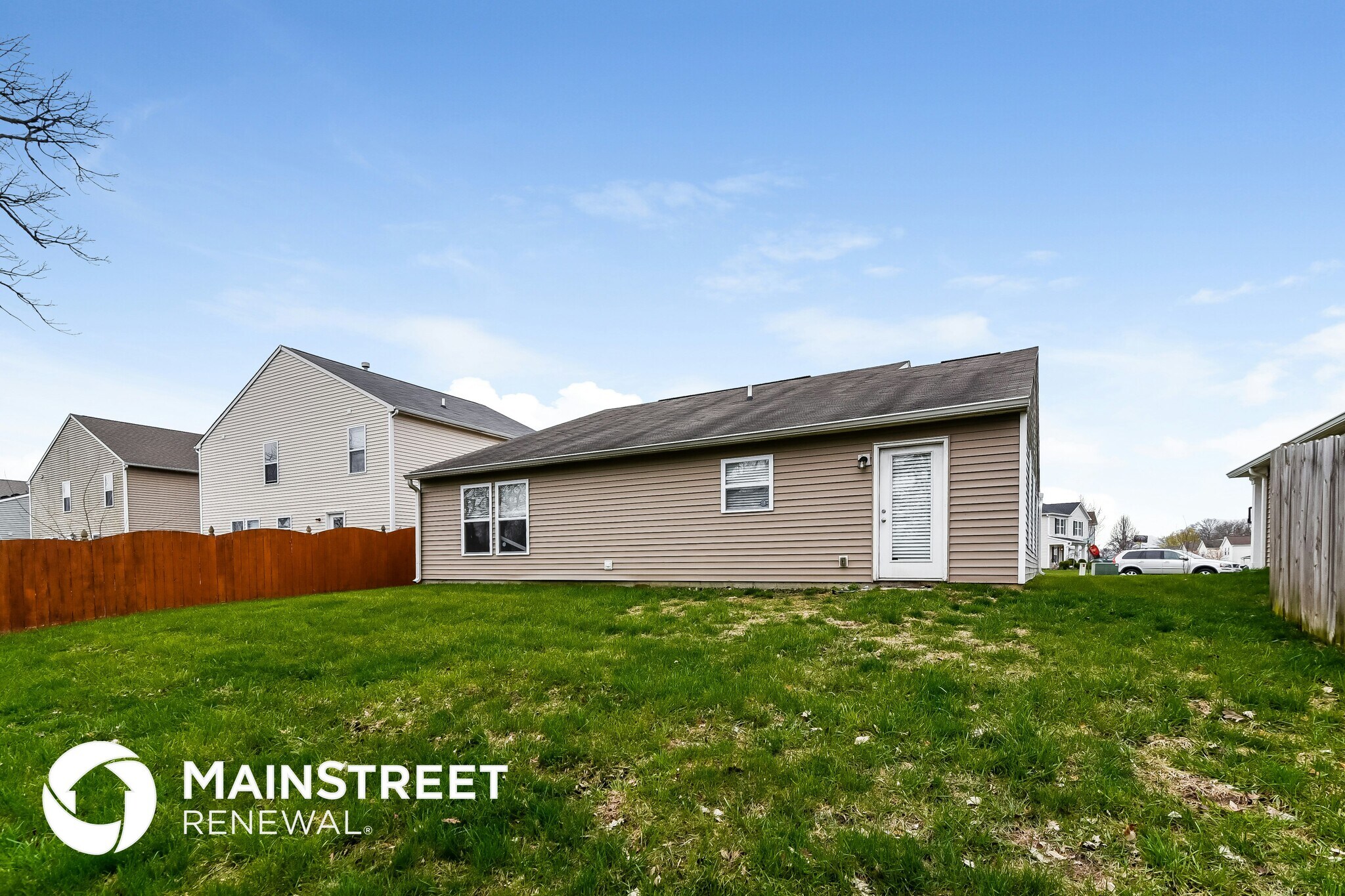 Building Photo - 10616 Pavilion Dr
