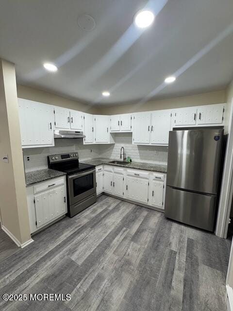 Building Photo - 136 Amberly Dr