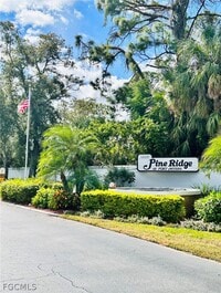 Building Photo - 9540 Green Cypress Ln