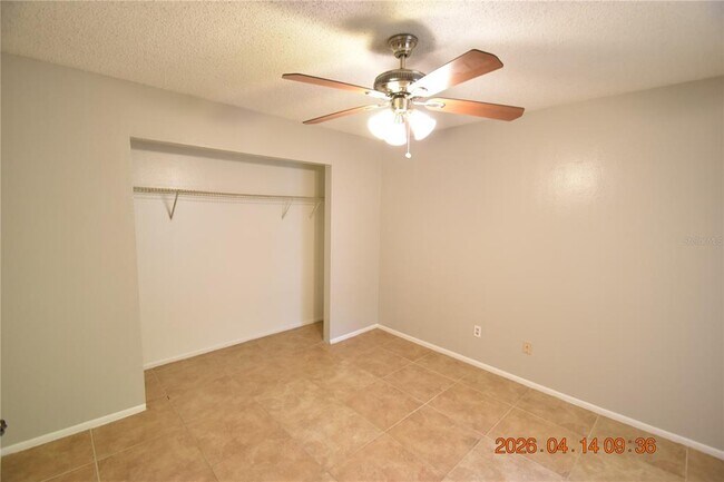 Building Photo - 8605 Mallard Reserve Dr