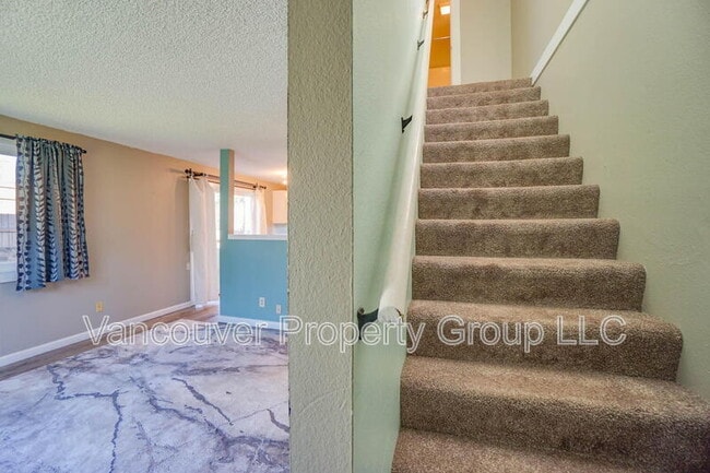 Building Photo - 503 NW 5th Ave