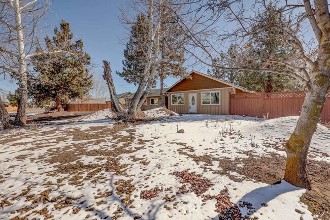 Building Photo - 1/2 acre in the with RV Hook ups