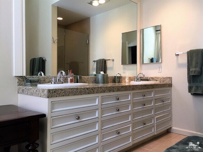 Building Photo - 47483 Marrakesh Dr