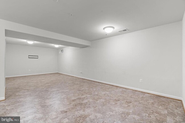 Building Photo - 4986 Windpower Way