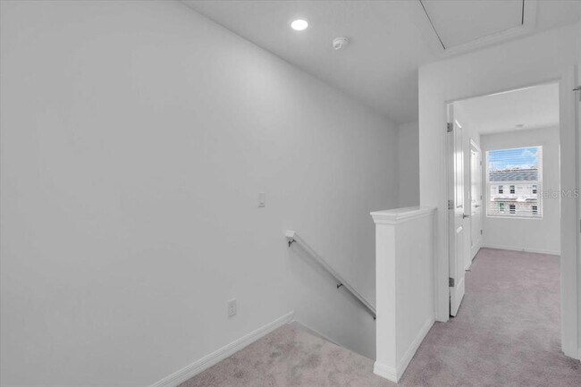 Building Photo - 16550 San Nicola Pl