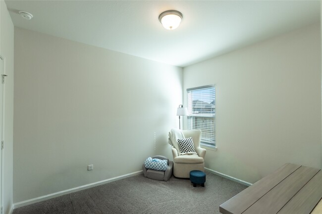 Building Photo - 32422 Clouser Crawdad Ct