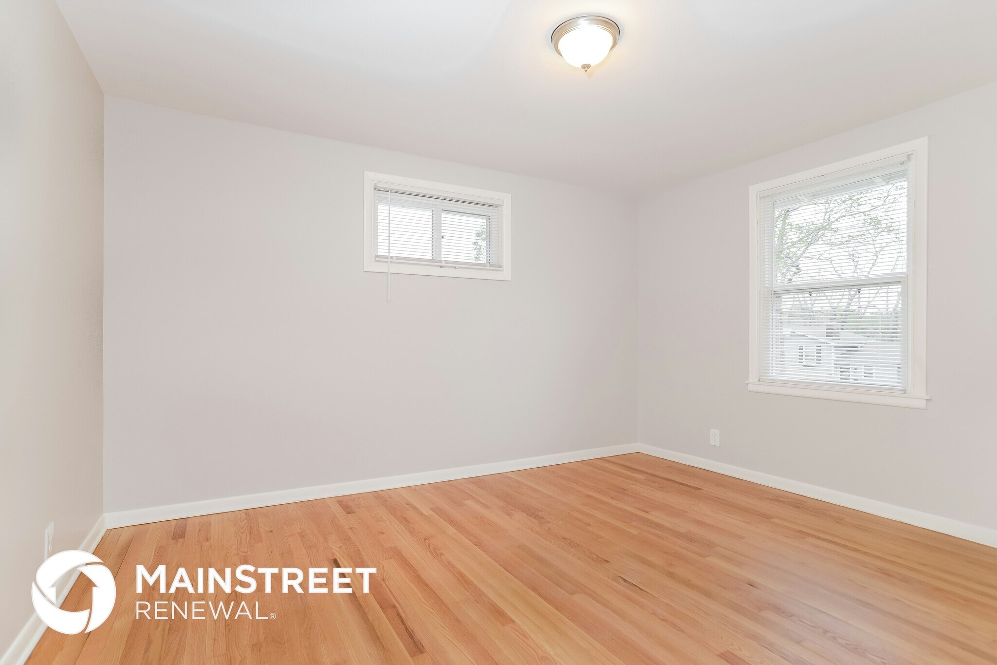 Building Photo - 8809 W 71st St