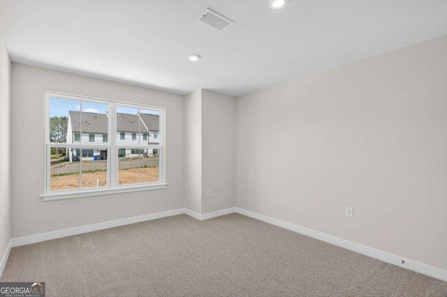 Building Photo - 325 Enchanted Ct