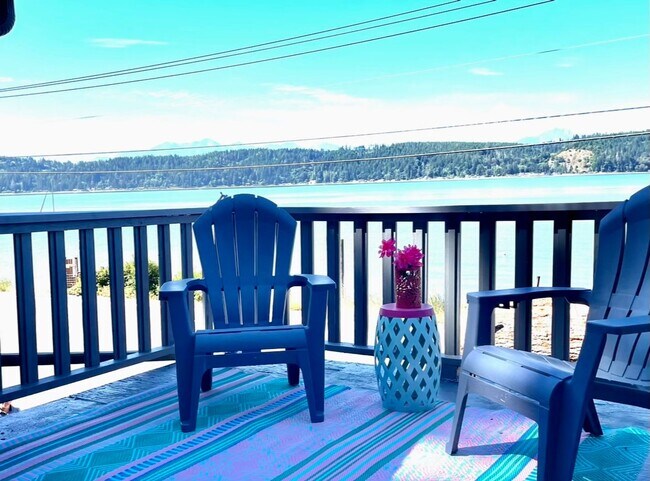 Building Photo - 2 bed condo w/