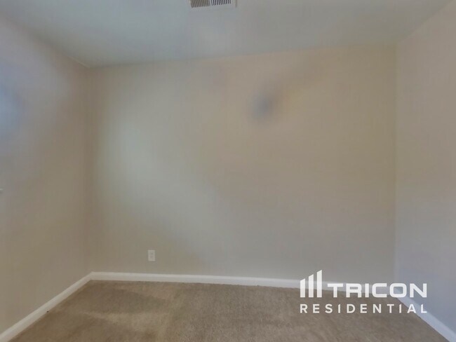 Building Photo - 4332 Delta Fair Blvd