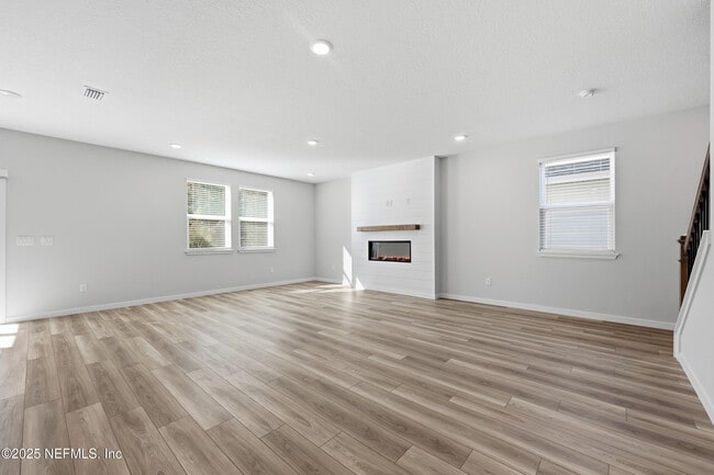 Building Photo - 96509 Stillpoint Wy