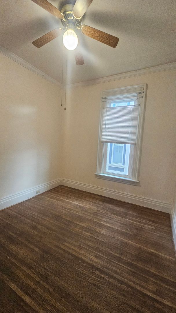 Building Photo - 461/501 Walnut Street