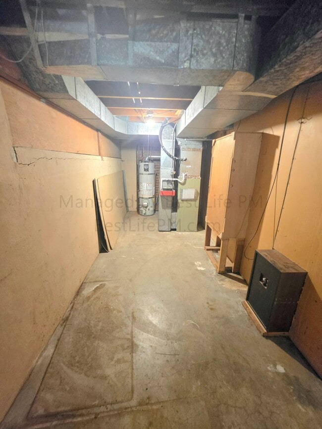 Building Photo - 4526 NE 77th Ave