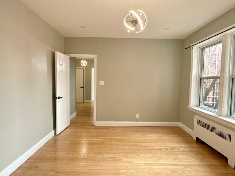 Bedroom - 155 Union Ave