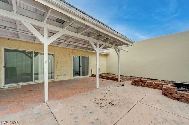 Building Photo - 3518 Blackstone St