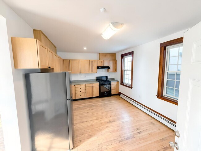 Building Photo - 45-49-49 8th St