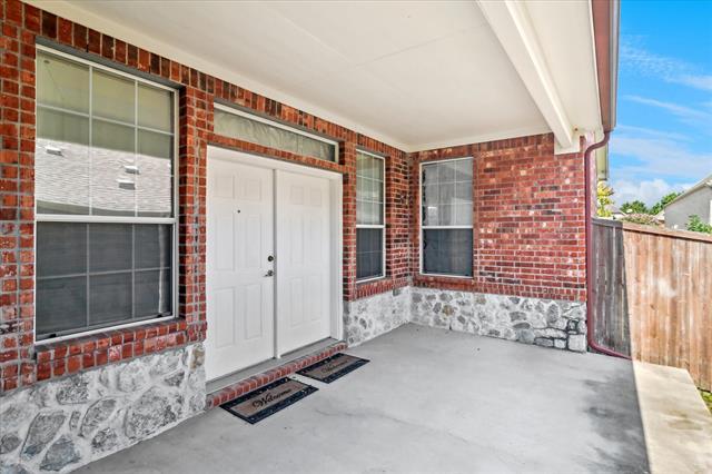 Building Photo - 2005 Testament Trail