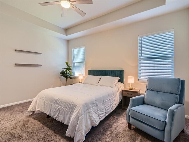 Building Photo - 11915 Mercantile Ln