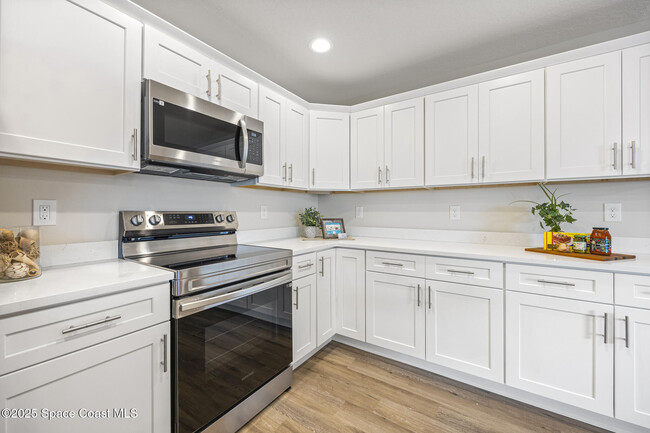 Building Photo - 177 Autumn Woods Dr