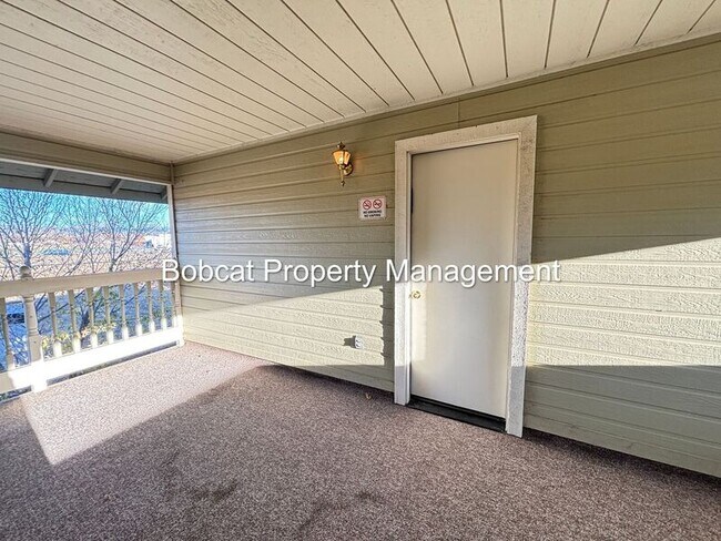 Building Photo - 1407 Mission St