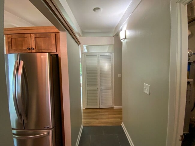 Building Photo - Charming 3 Bedroom Ranch in Heart of Upper Arlington