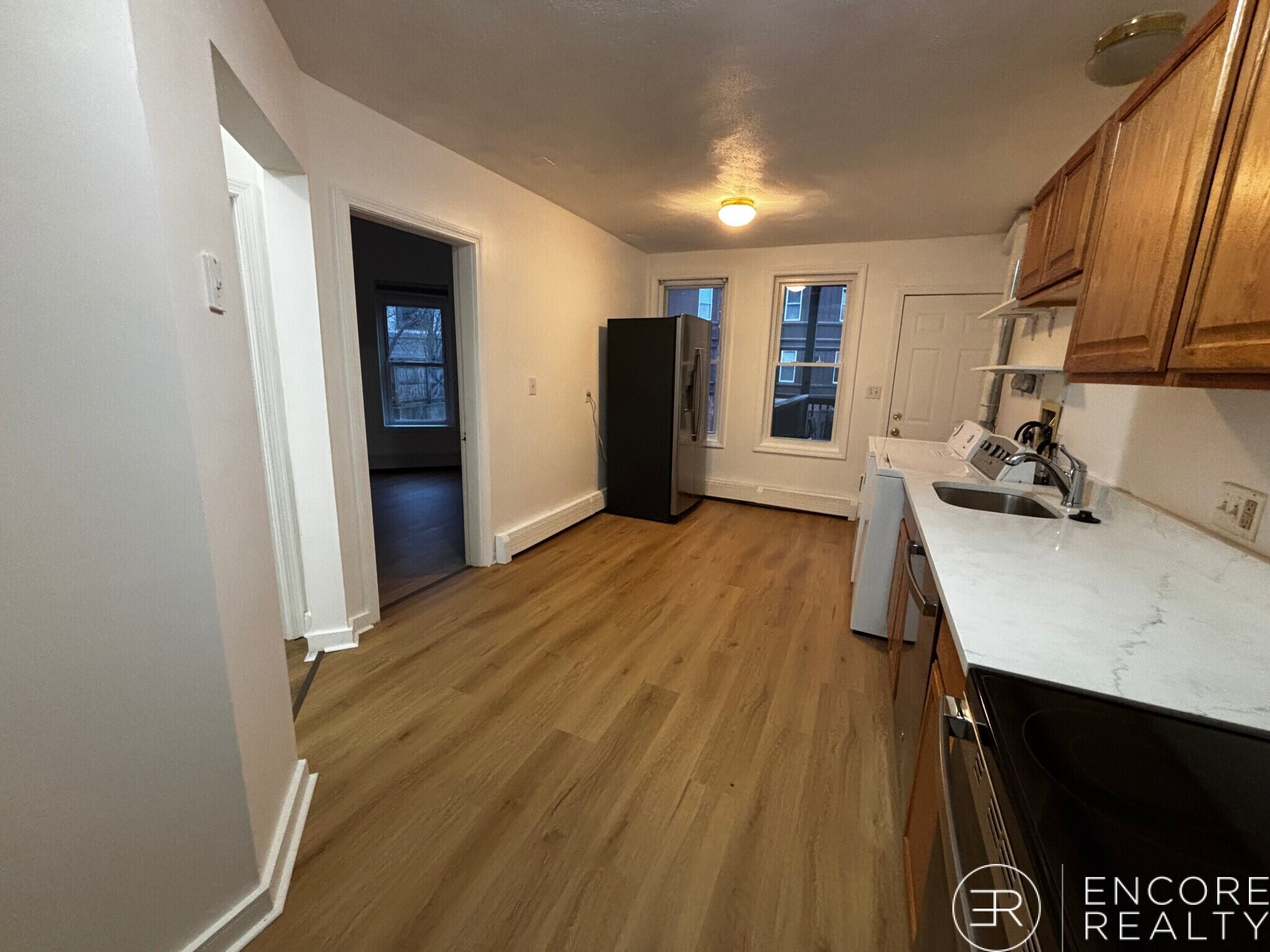 Building Photo - 655 Washington St