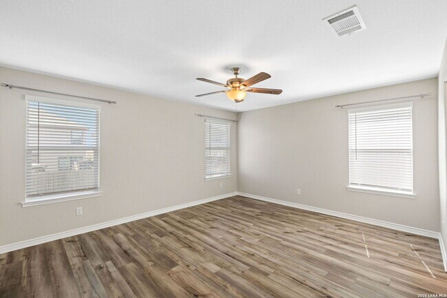 Building Photo - 9411 Braman Pt