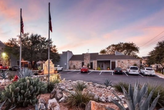 Building Photo - Villas del Sol