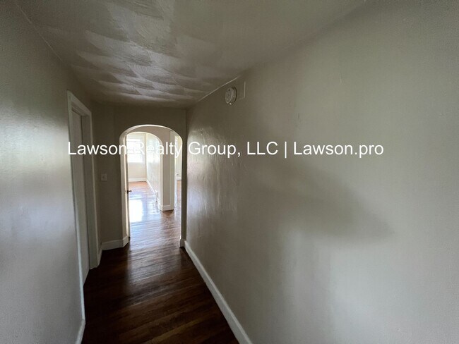 Building Photo - Fauquier 1022-1024