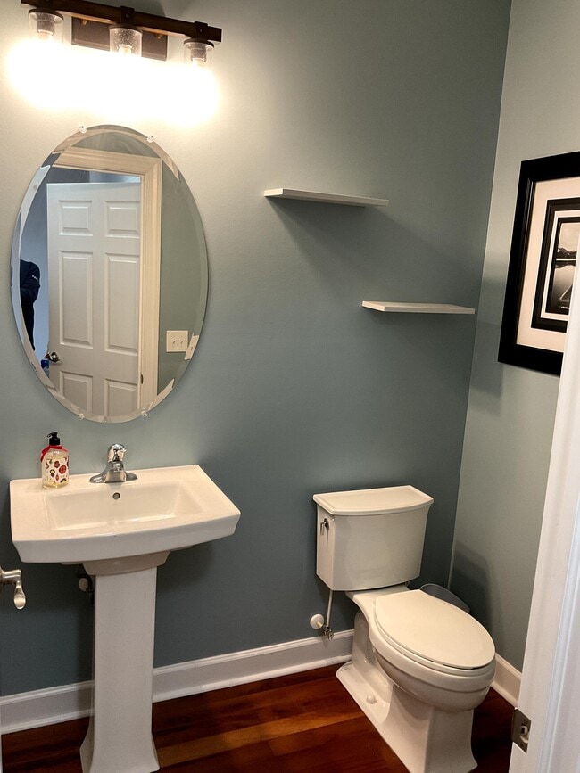 Powder Room - 164 Justin Dr
