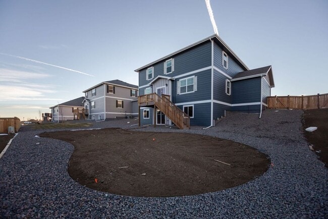 Building Photo - Spacious 4-Bedroom Home with 3-Car Garage & Walk-Out Basement | Prime Living Opportunity