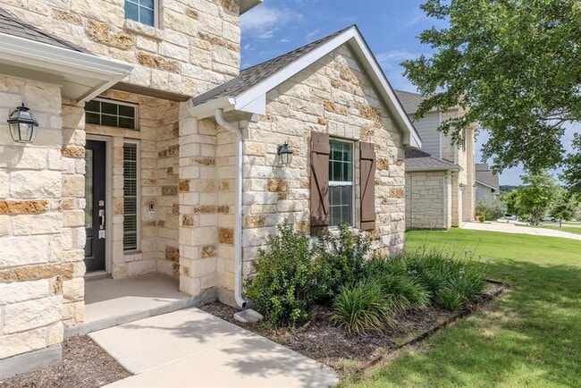Building Photo - 157 Venti Cove