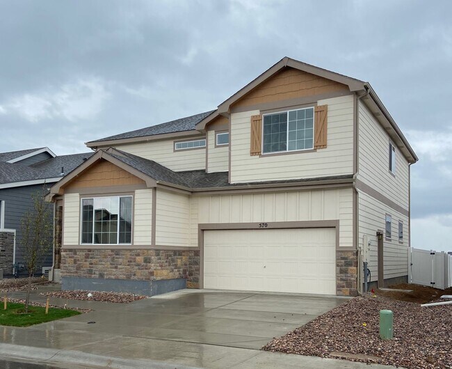 Building Photo - 570 Lapis Pl