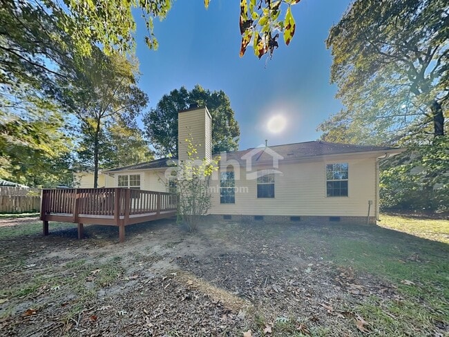 Building Photo - 704 Pepperstone Ct