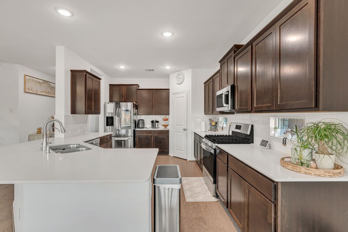 Building Photo - 111 Fortuna Ct