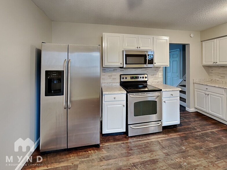 Building Photo - 3586 Richard Ave