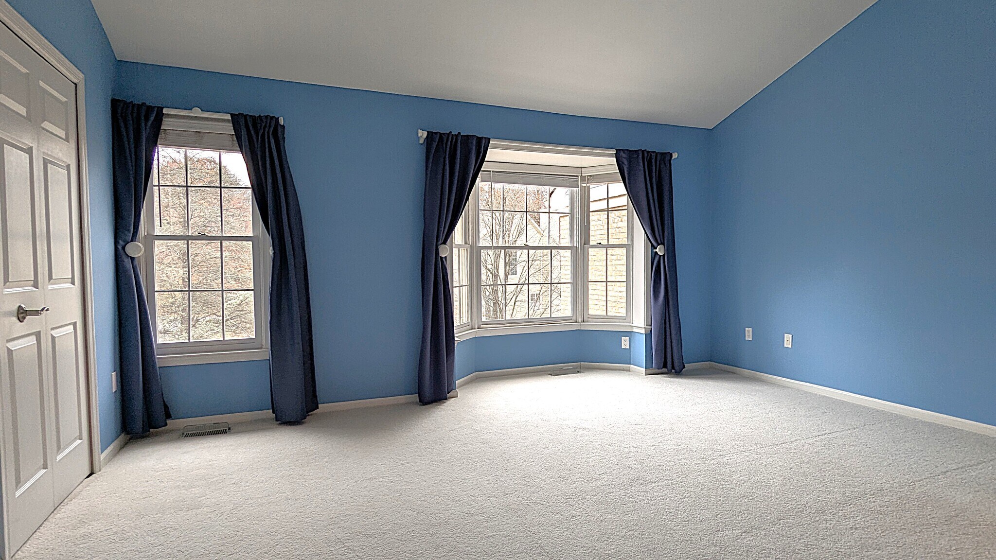 Building Photo - 1379 Heritage Oak Way