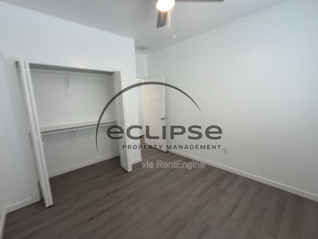 Building Photo - 147 Buena Vista Dr