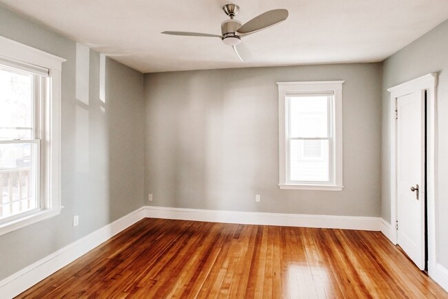 Building Photo - 177 Minot St